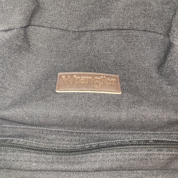 Wrangler backpack - Picture 5 of 9